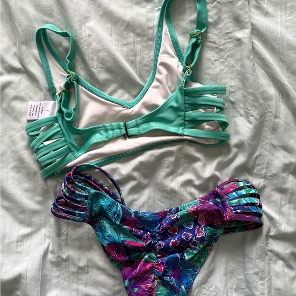 Born Primitive bikini - Picture 2 of 4